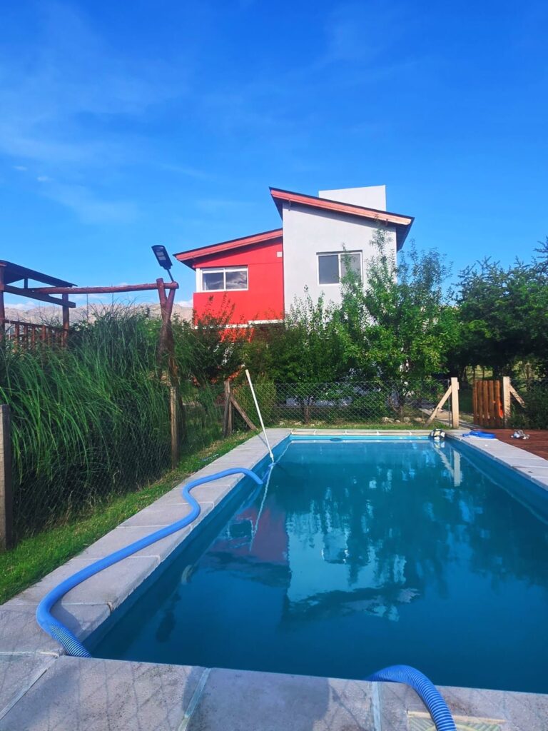 MINICOMPLEJO / CASA PARA DOS FAMILIAS – CORTADERAS – AGUADA DE LOS PÁJAROS