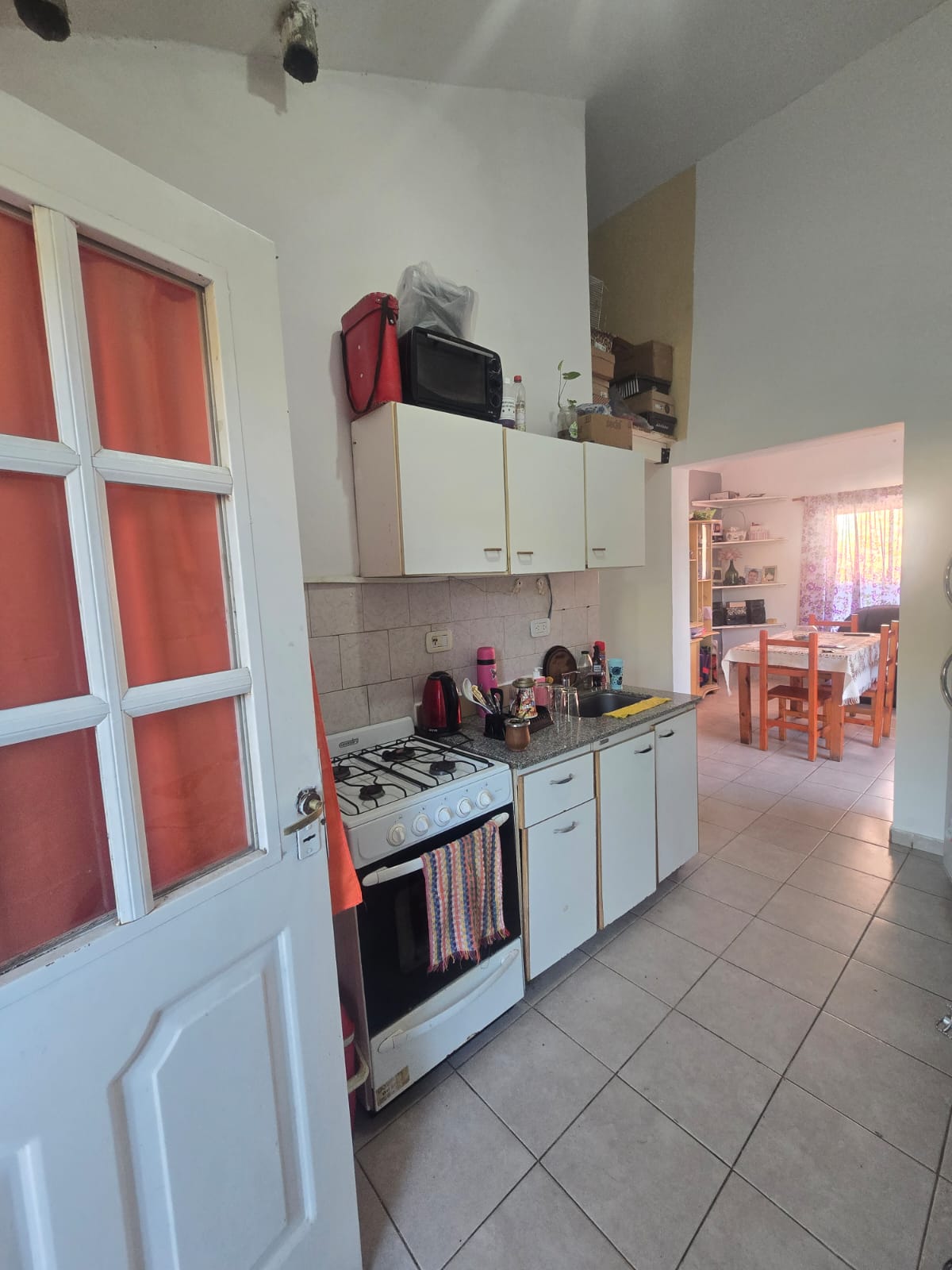 CASA TIPO CHALET DE BARRIO