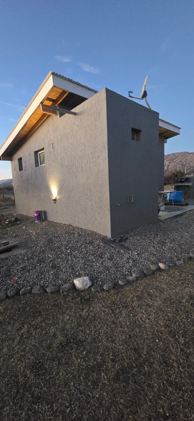 PEQUEÑA CASA EN CORTADERAS OPORTUNIDAD