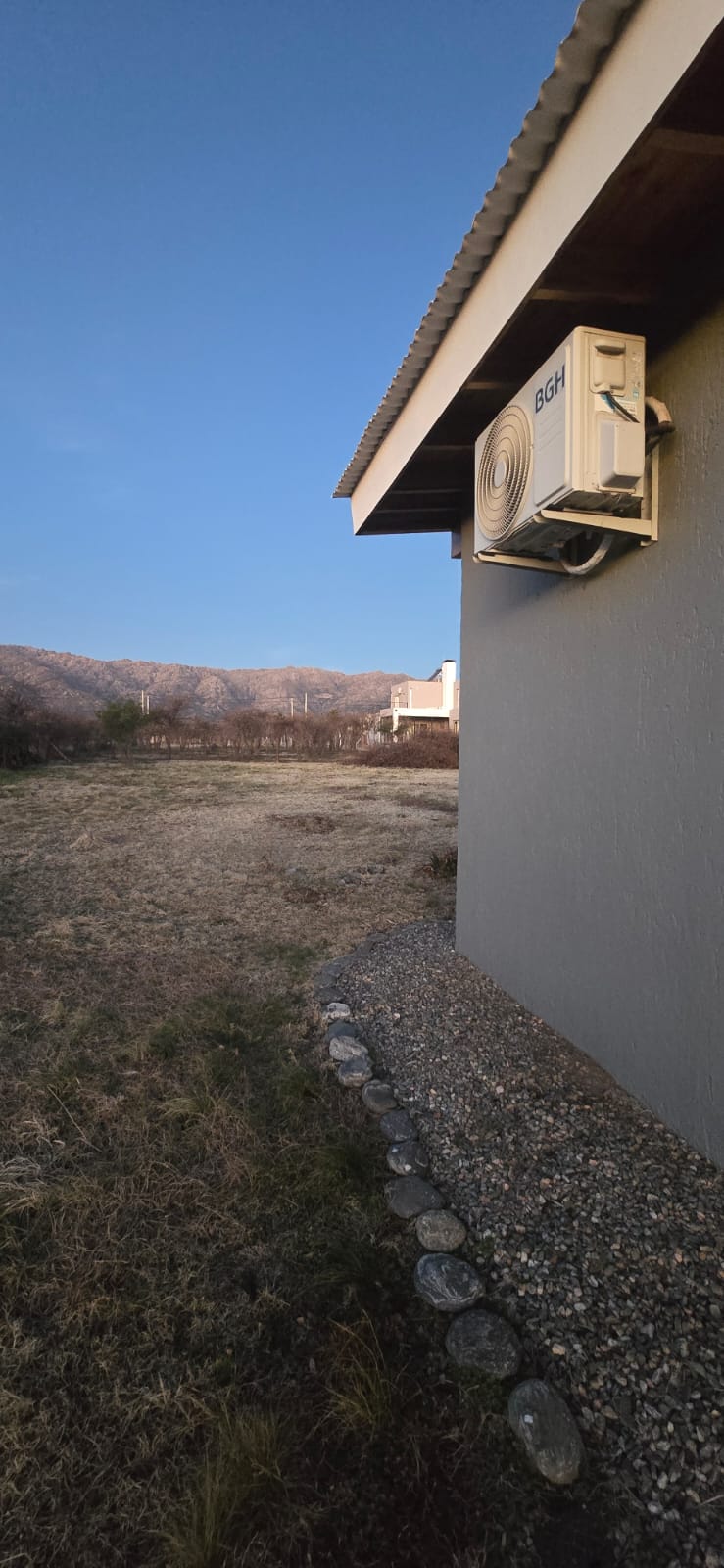 PEQUEÑA CASA EN CORTADERAS OPORTUNIDAD