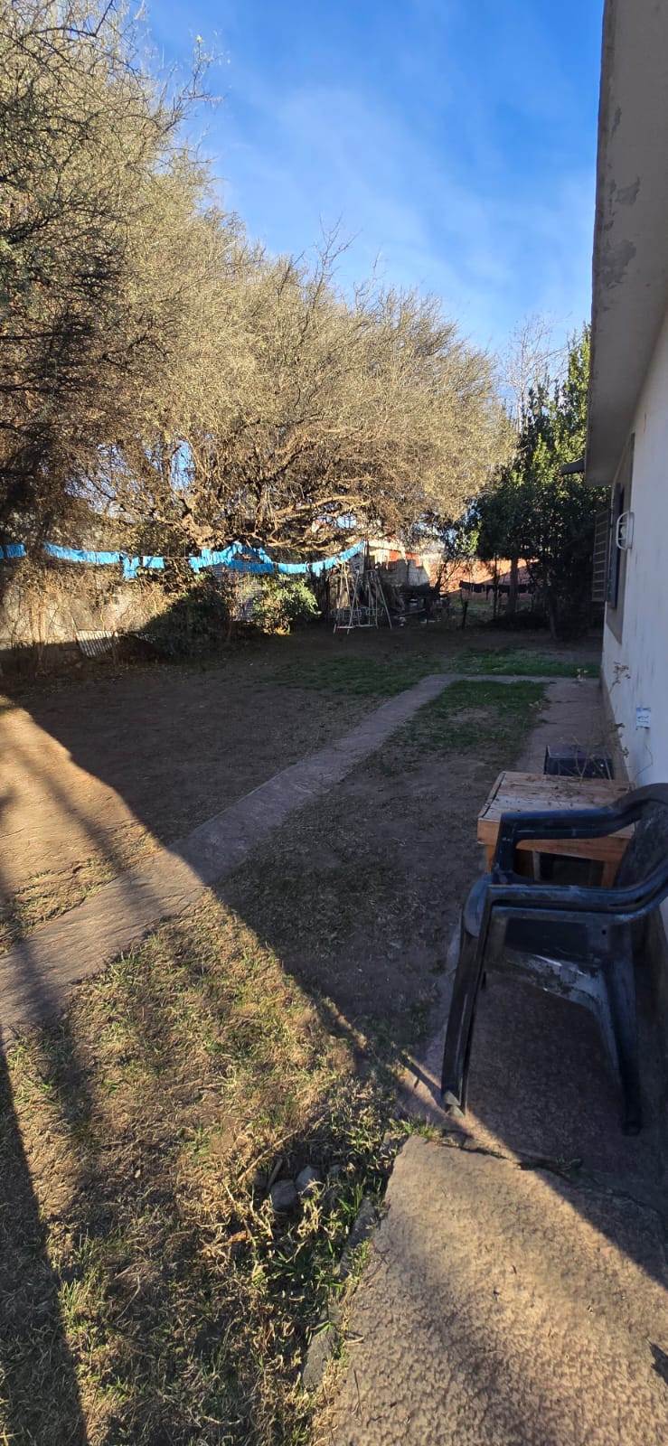 CASA DE TRES AMBIENTES EN MERLO