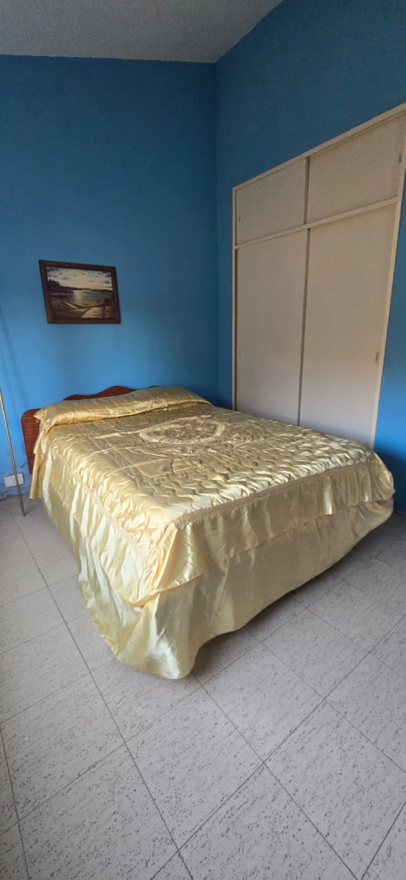 CHALET EN EL CENTRO DE MERLO