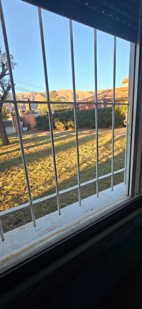 CHALET EN EL CENTRO DE MERLO