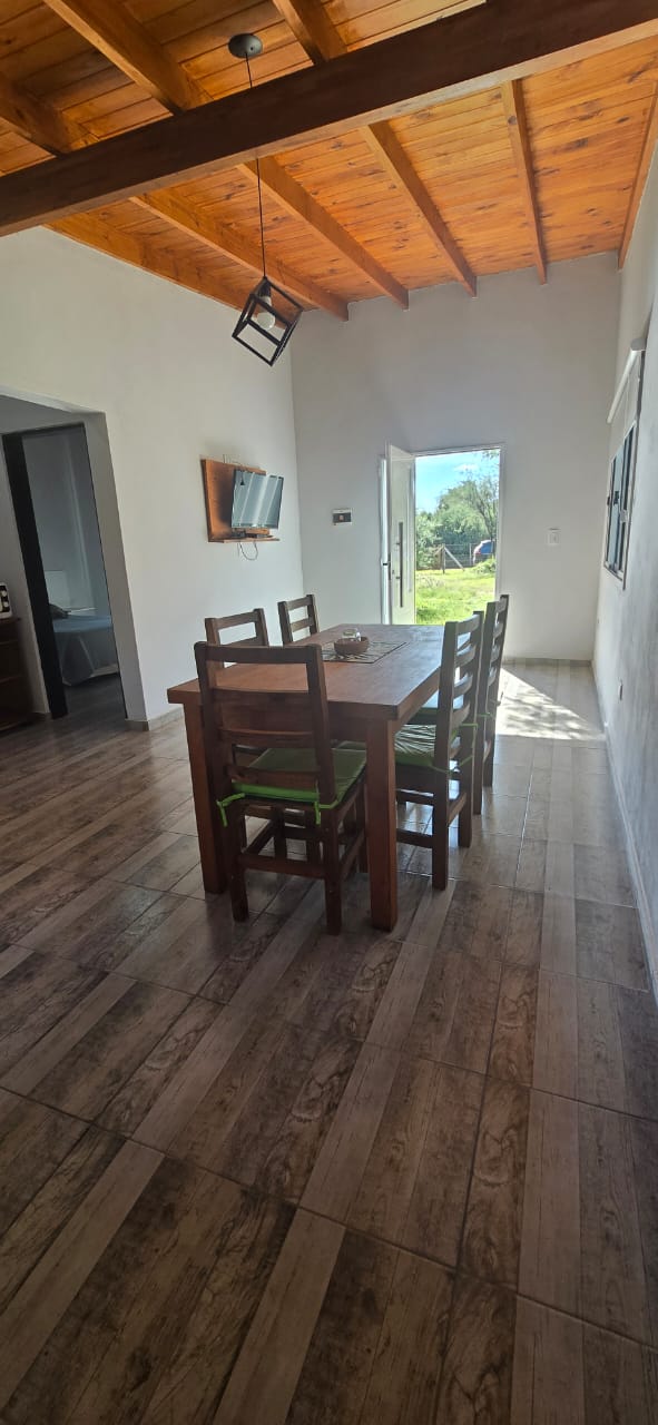 CASA EN LOS MOLLES A ESTRENAR