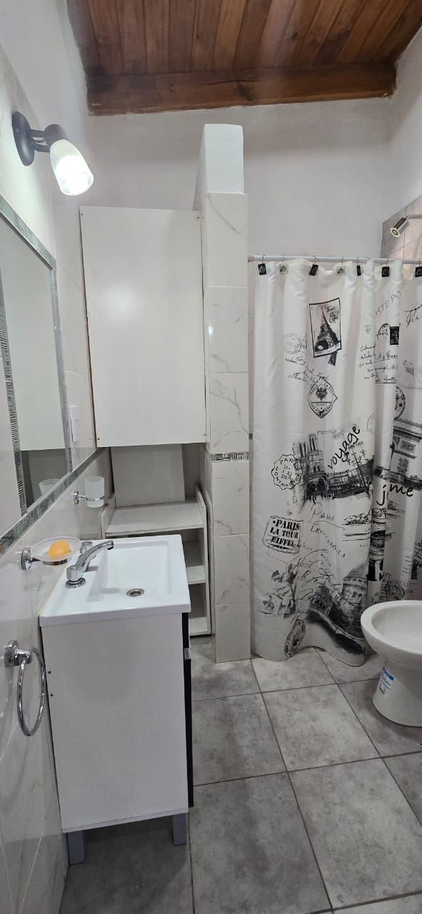 CASA EN LOS MOLLES A ESTRENAR