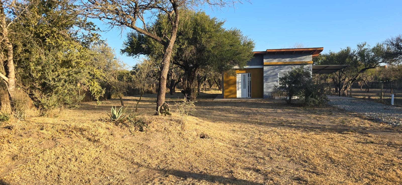 CASA EN LOS MOLLES A ESTRENAR