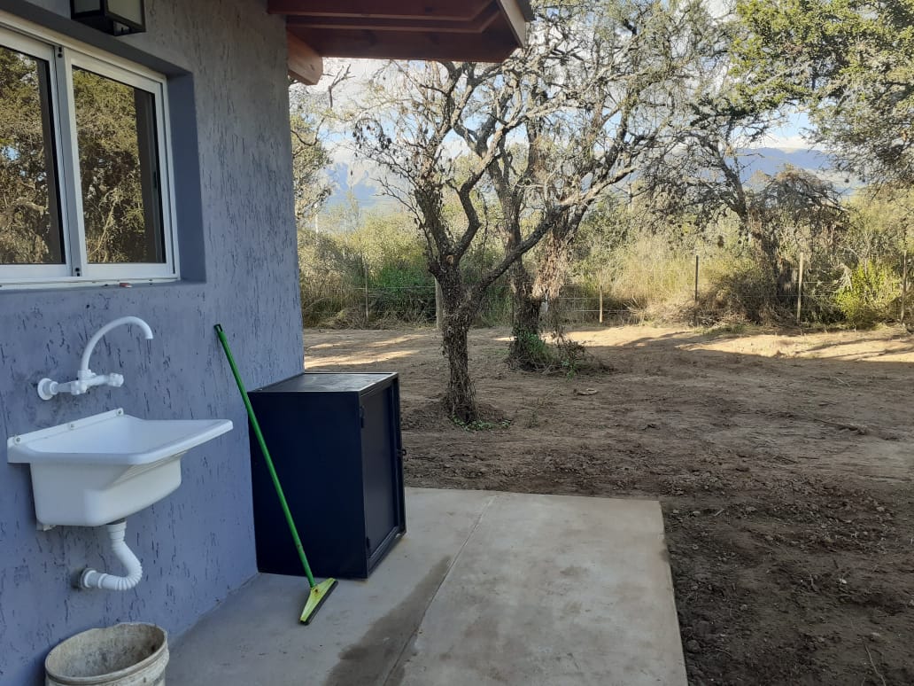 CASA EN LOS MOLLES A ESTRENAR