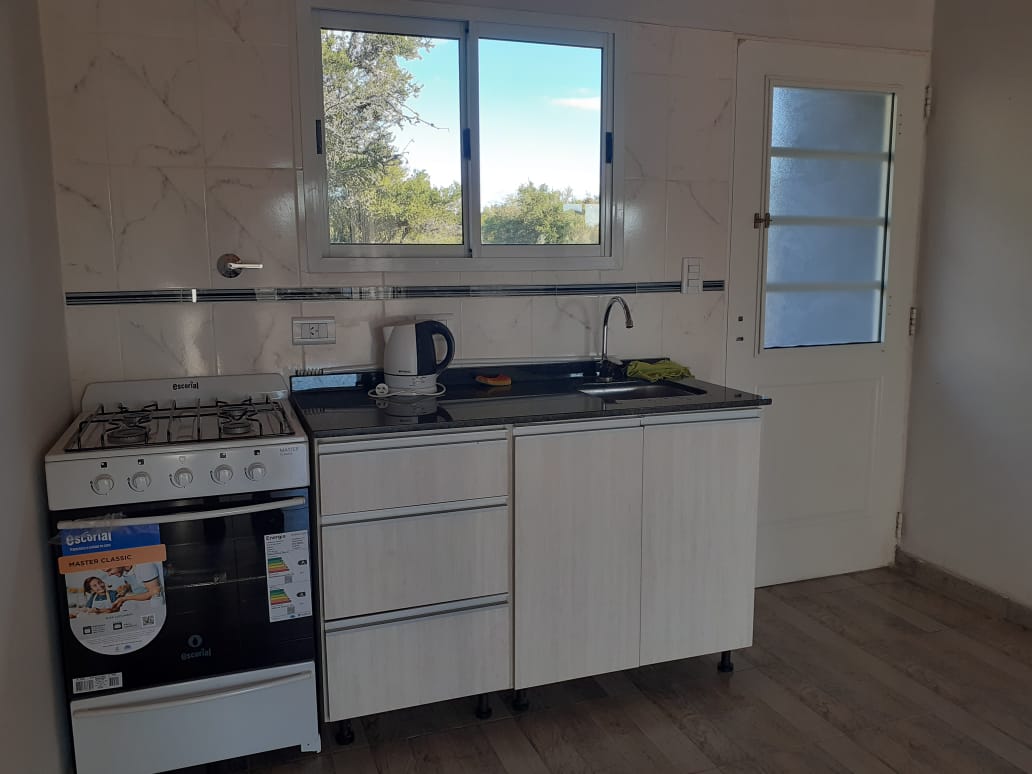 CASA EN LOS MOLLES A ESTRENAR