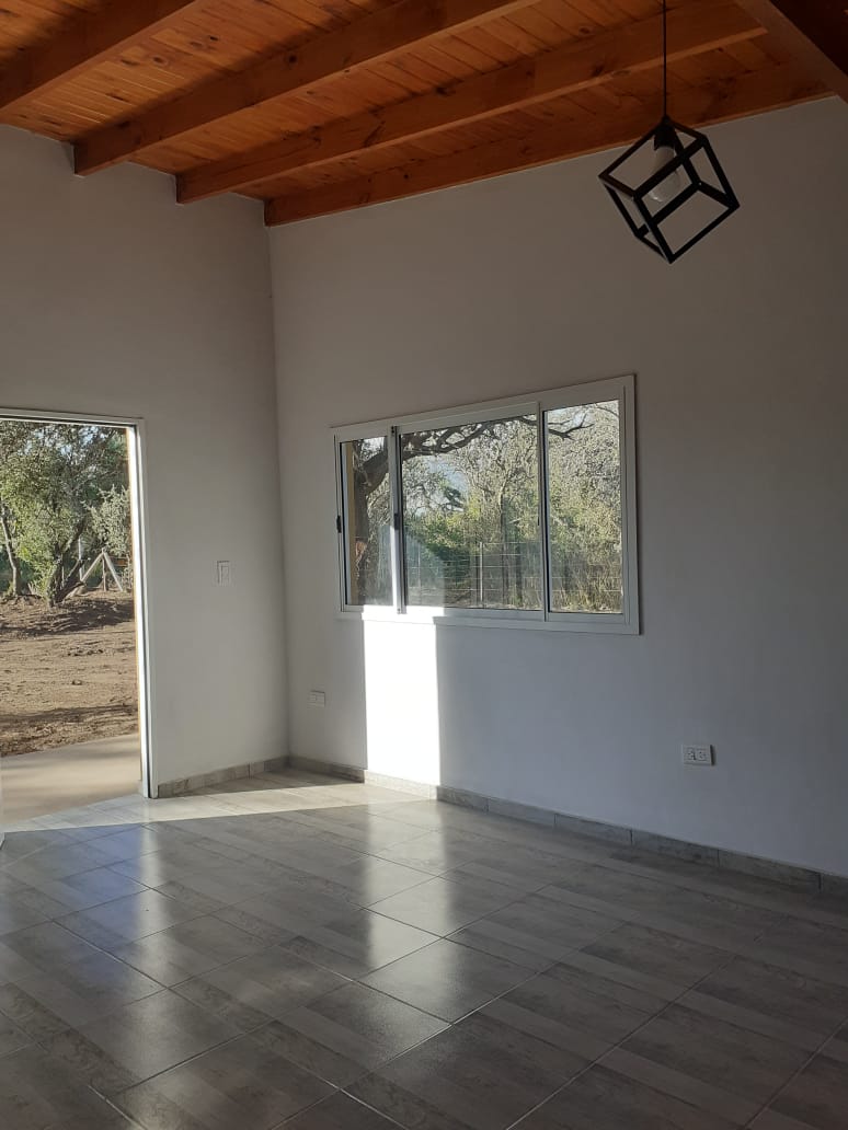 CASA EN LOS MOLLES A ESTRENAR