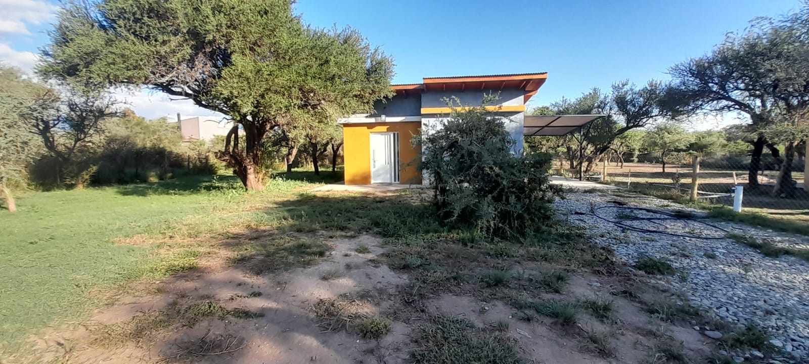 CASA EN LOS MOLLES A ESTRENAR