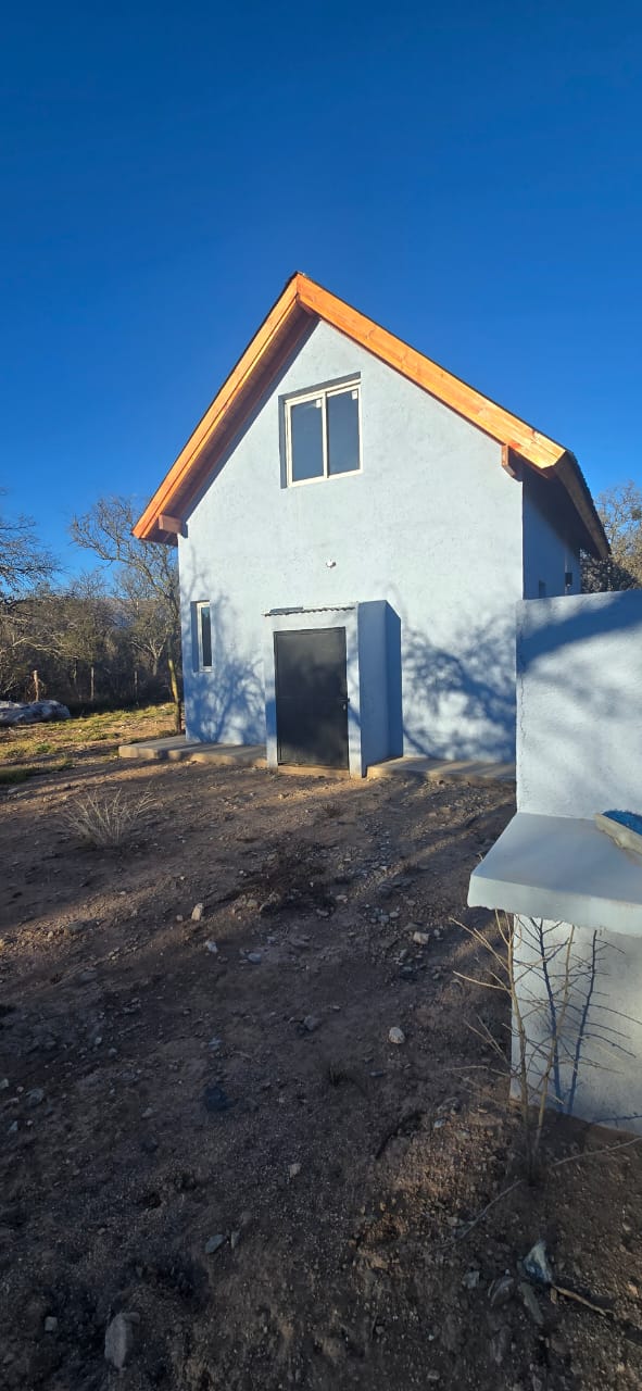 CASA EN LOS MOLLES DOS PLANTAS A ESTRENAR