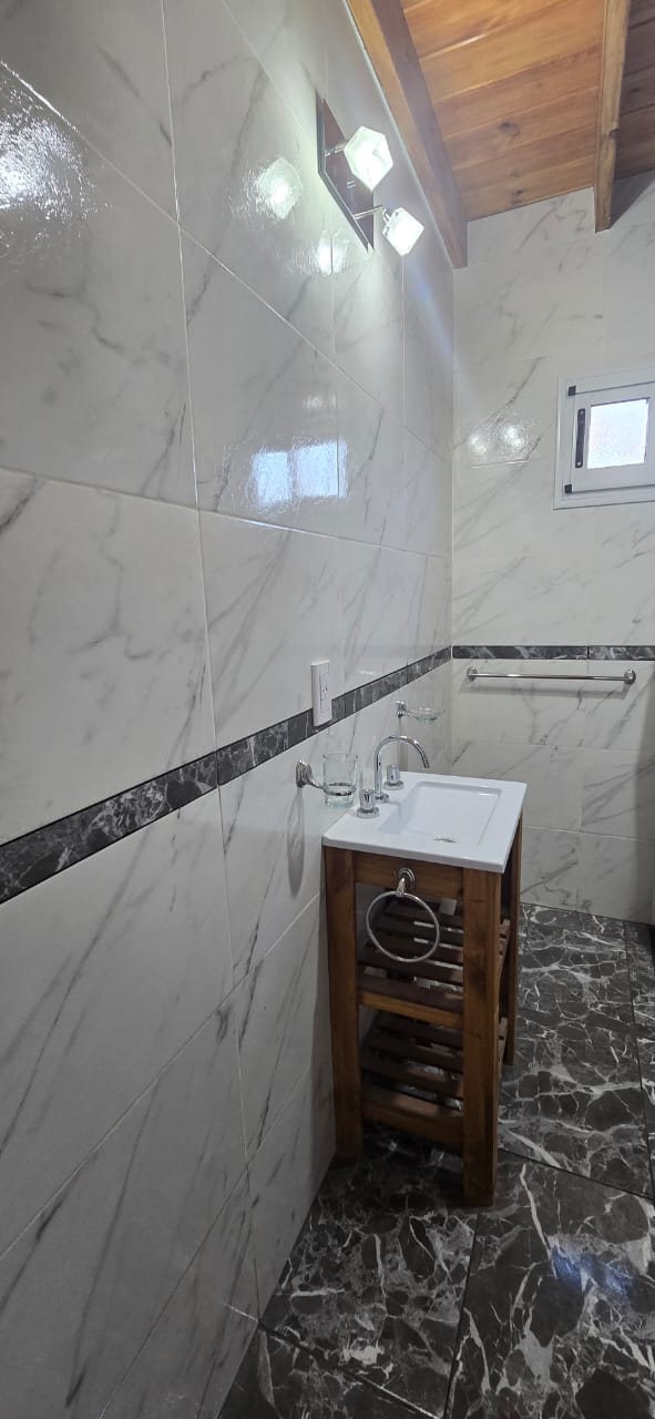 CASA EN LOS MOLLES DOS PLANTAS A ESTRENAR