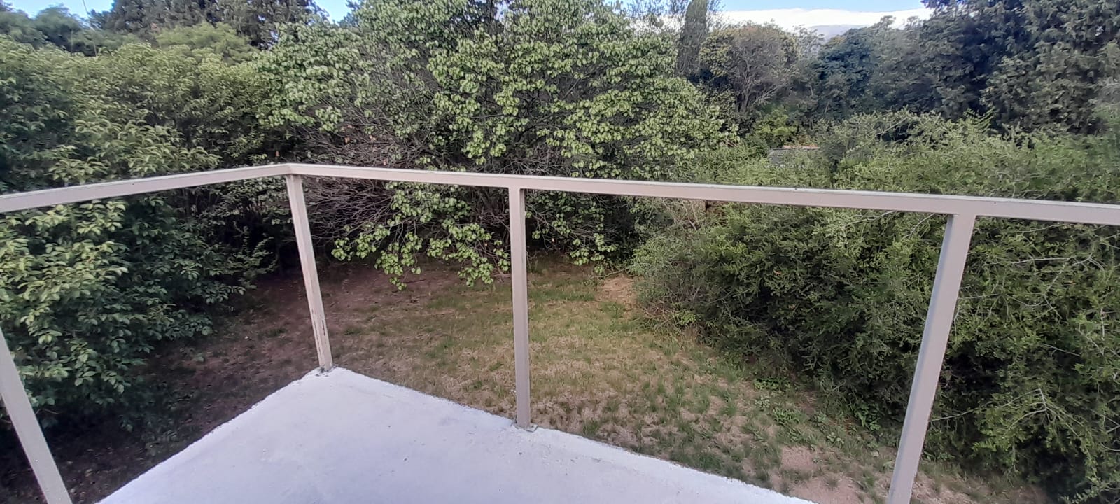 UNA CASA Y UNA CONSTRUCCION A TERMINAR EN MERLO | VENTA