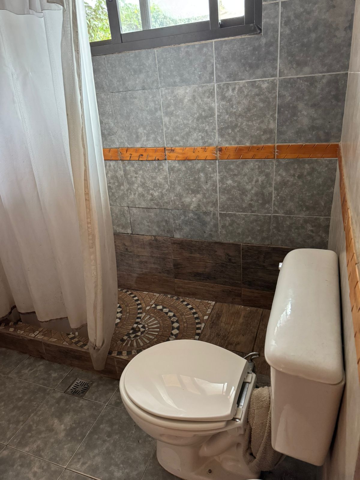 IMPORTANTE CHALET EN MERLO