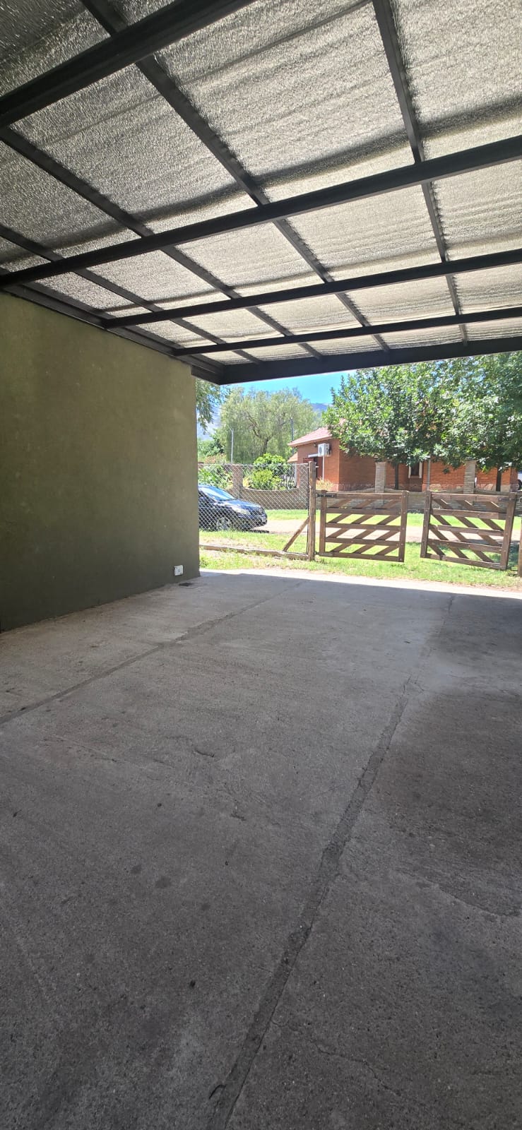 HERMOSO CHALET CENTRICO EN MERLO