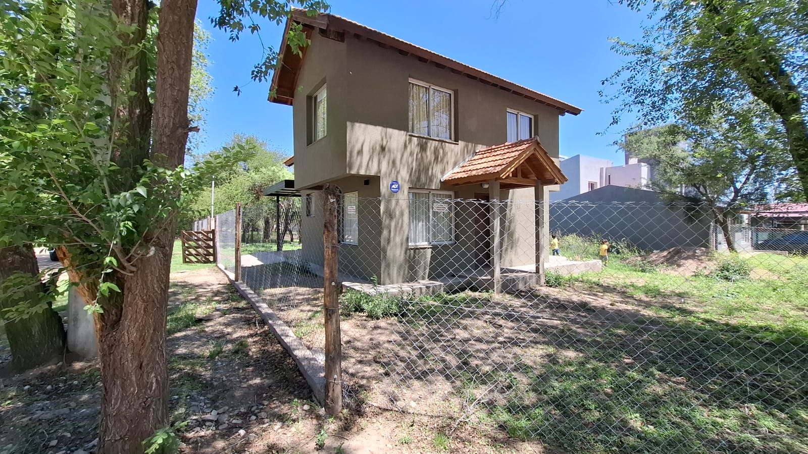 HERMOSO CHALET CENTRICO EN MERLO