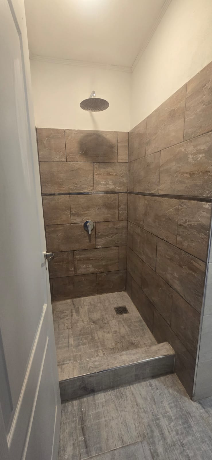 HERMOSA CASA MINIMALISTA – LAS MORERAS | MERLO, SAN LUIS