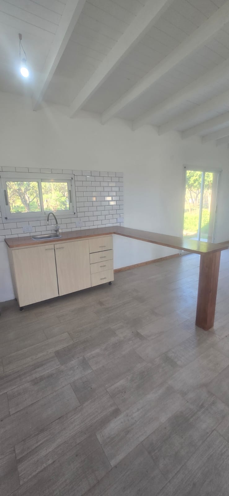 CASA MINIMALISTA EN VENTA – PEDRO MELO | MERLO, SAN LUIS