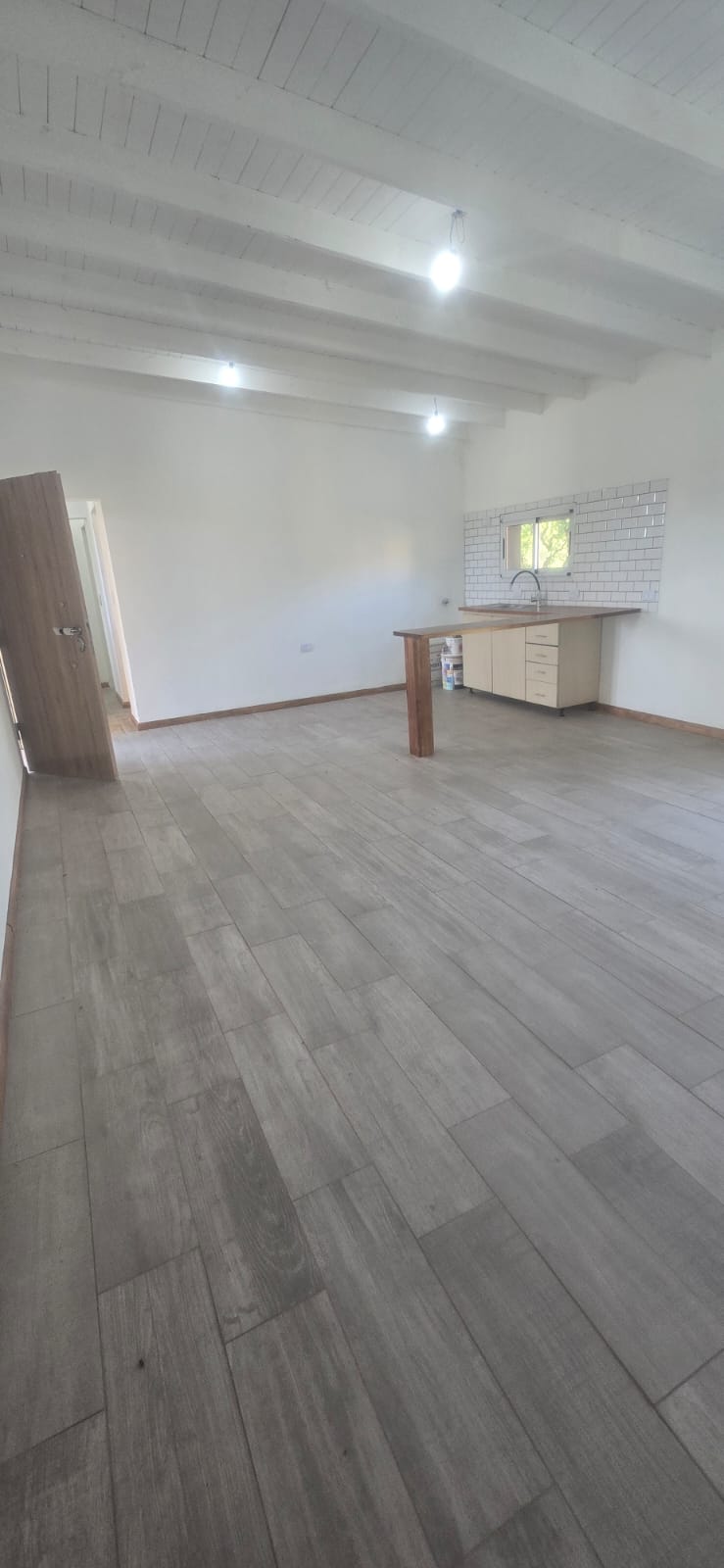 CASA MINIMALISTA EN VENTA – PEDRO MELO | MERLO, SAN LUIS