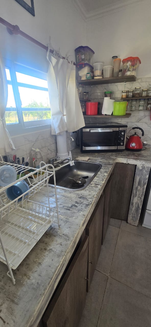 CASA DE TRES AMBIENTES EN CORTADERAS