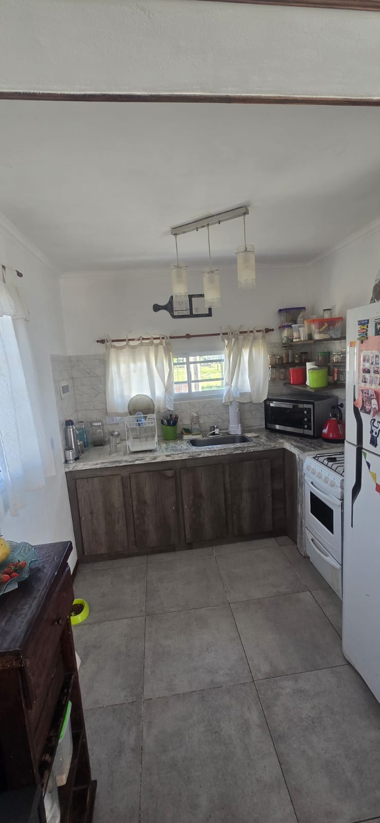 CASA DE TRES AMBIENTES EN CORTADERAS