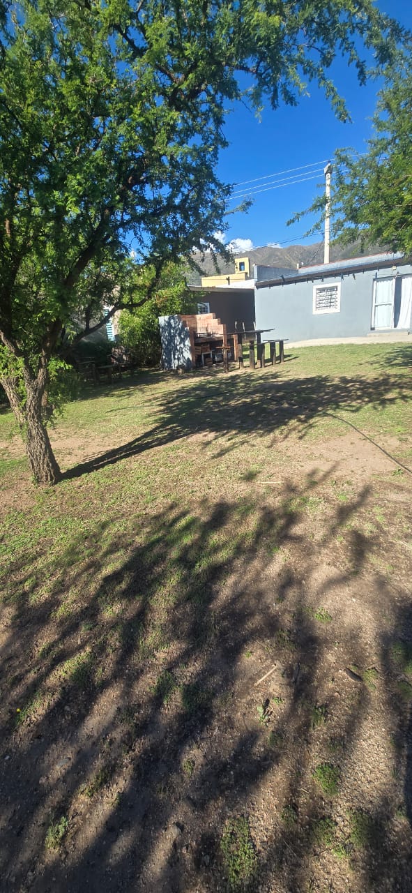 CASA DE TRES AMBIENTES EN CORTADERAS