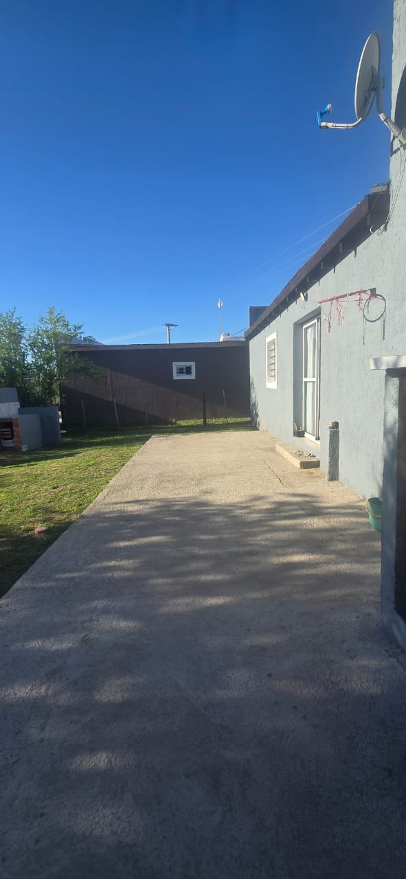 CASA DE TRES AMBIENTES EN CORTADERAS