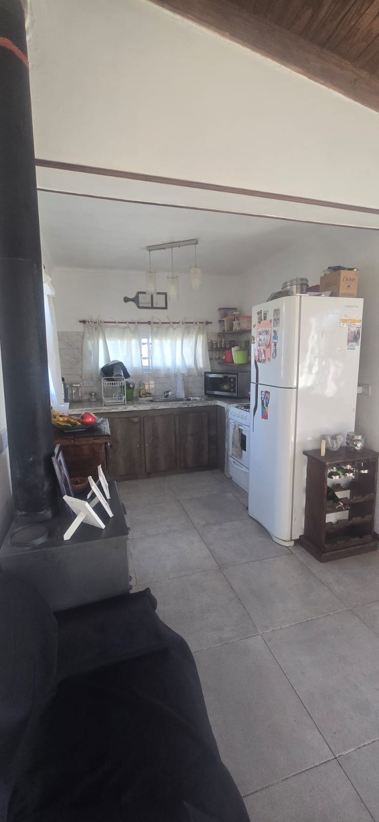 CASA DE TRES AMBIENTES EN CORTADERAS