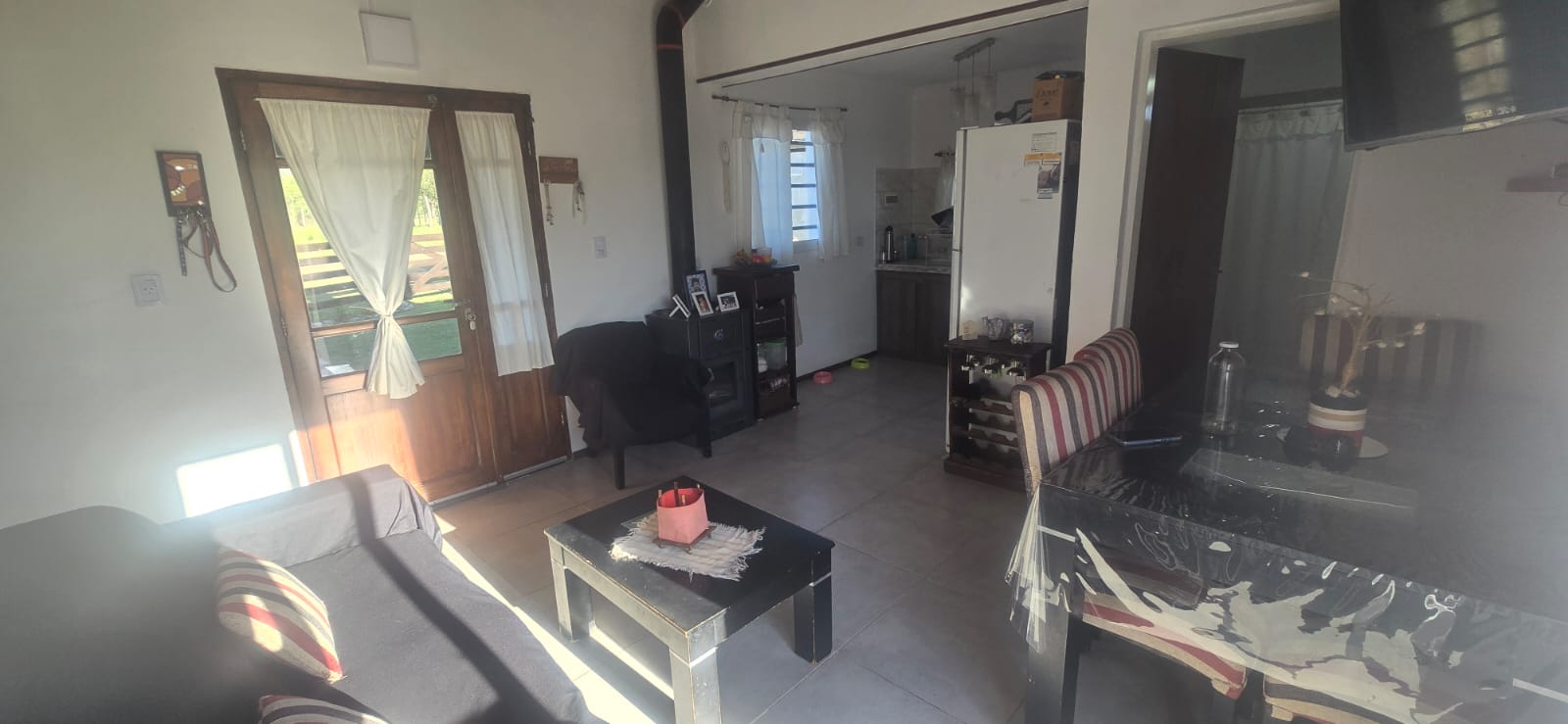 CASA DE TRES AMBIENTES EN CORTADERAS