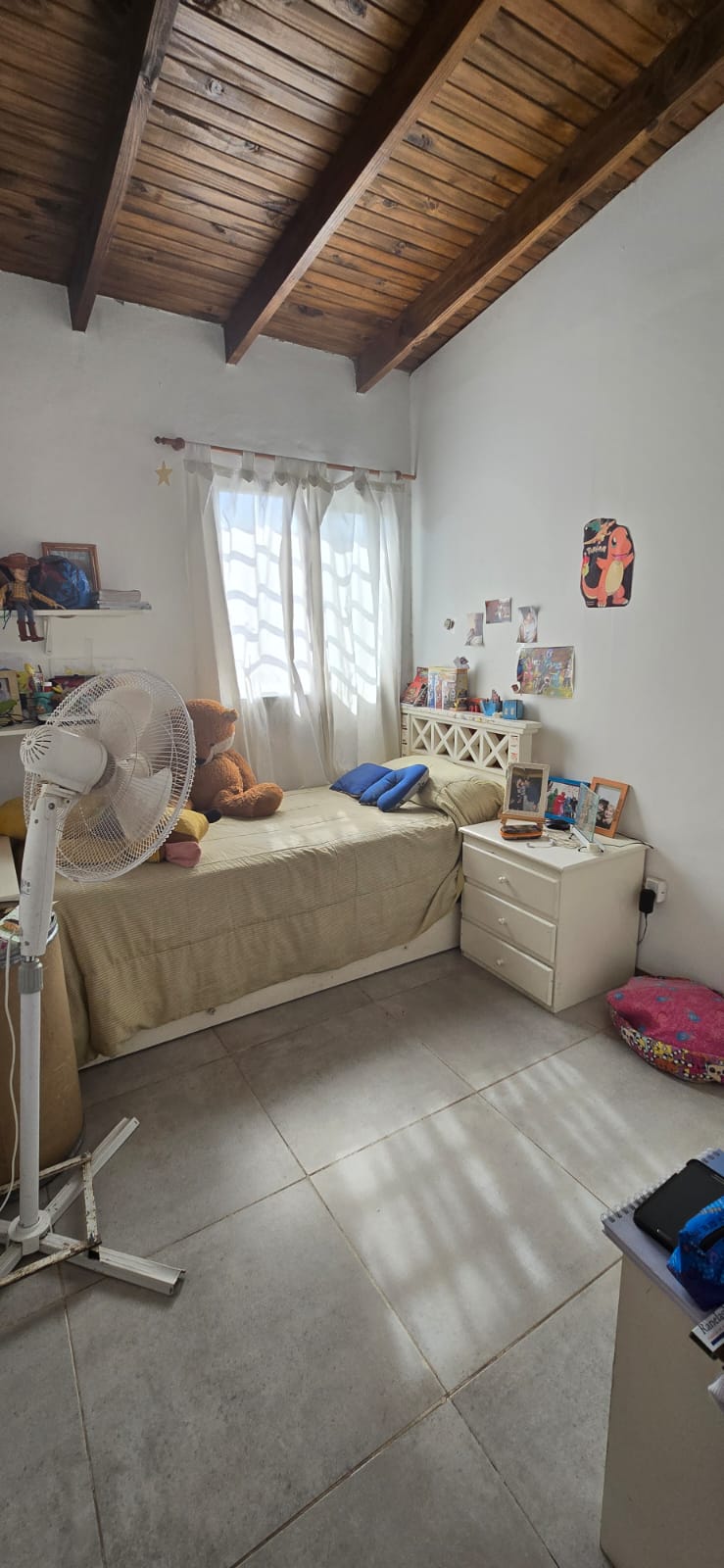 CASA DE TRES AMBIENTES EN CORTADERAS