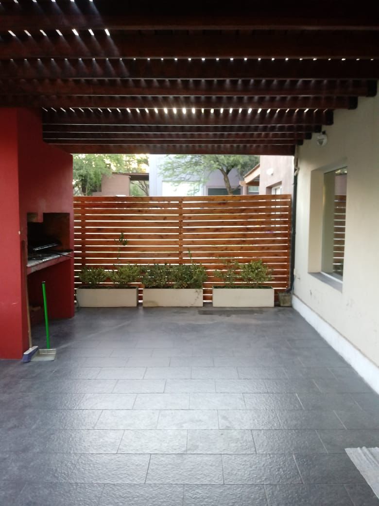 CASA EN PH DE 4 AMBIENTES | LOS MOLLES