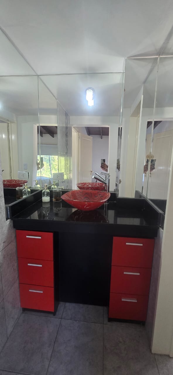 CASA EN PH DE 4 AMBIENTES | LOS MOLLES