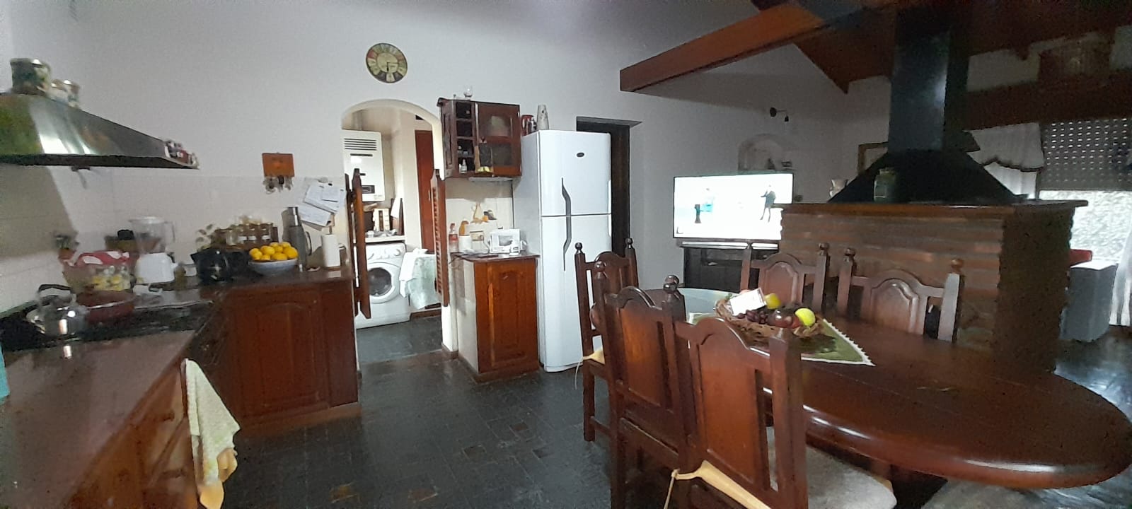 CASA EN BARRANCA COLARADA | MERLO