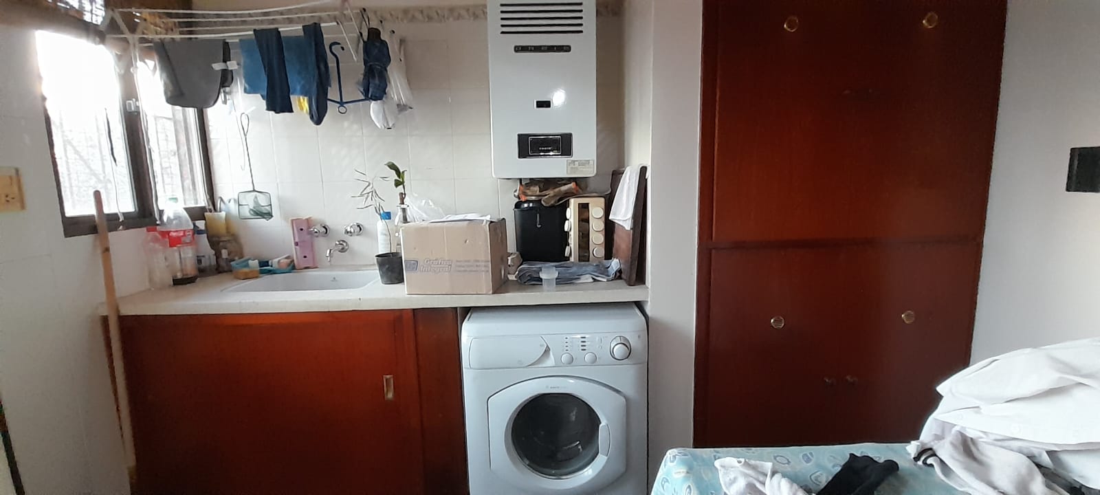 CASA EN BARRANCA COLARADA | MERLO