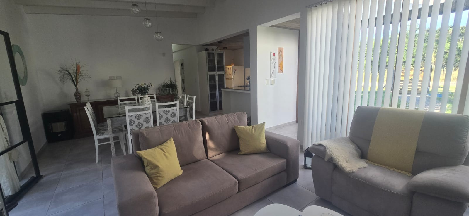 CASA MINIMALISTA MODERNA DE DISEÑO | CERRO DE ORO | MERLO