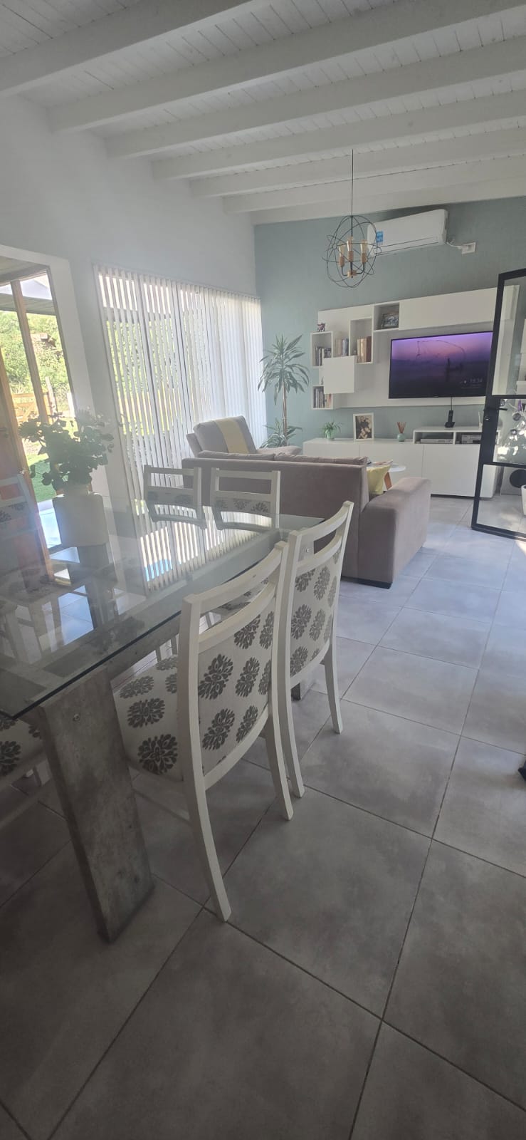 CASA MINIMALISTA MODERNA DE DISEÑO | CERRO DE ORO | MERLO