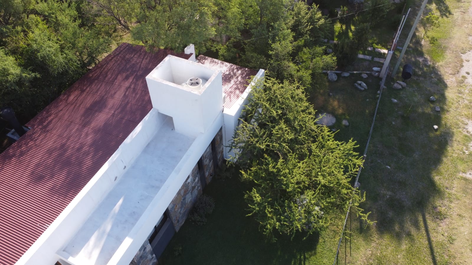 CASA MINIMALISTA MODERNA DE DISEÑO | CERRO DE ORO | MERLO