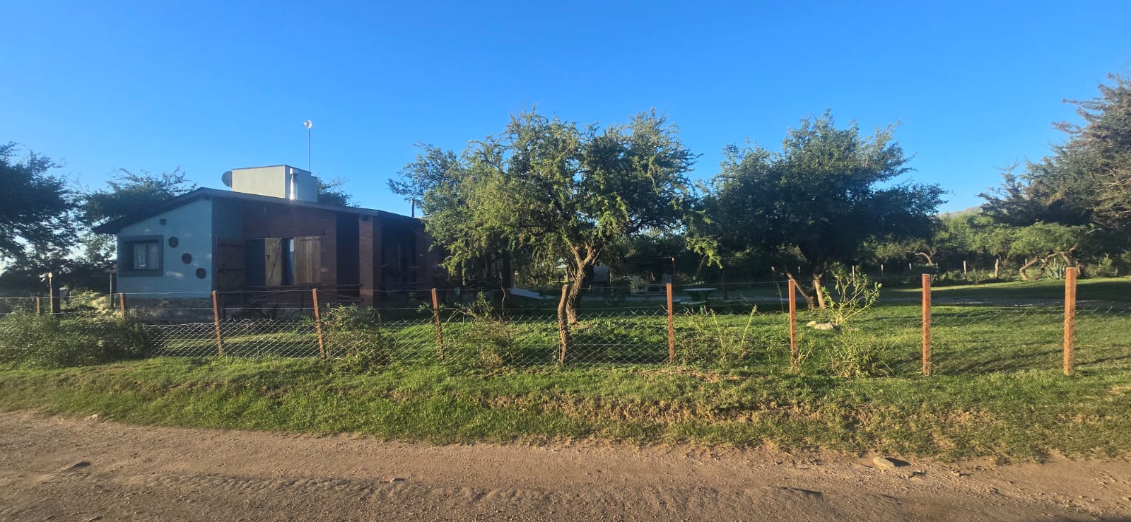 CASA EN CORTADERAS DEL LADO DE LA SIERRAS