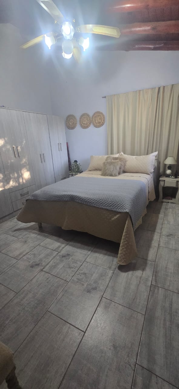 CASA EN CORTADERAS DEL LADO DE LA SIERRAS