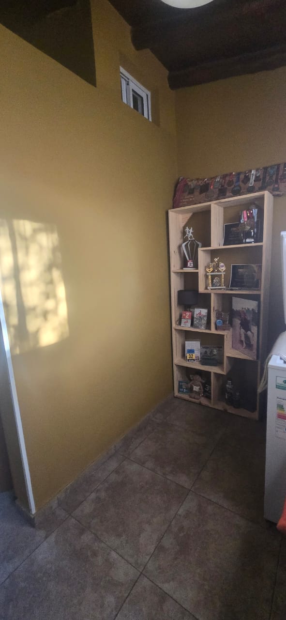 CASA EN CORTADERAS DEL LADO DE LA SIERRAS