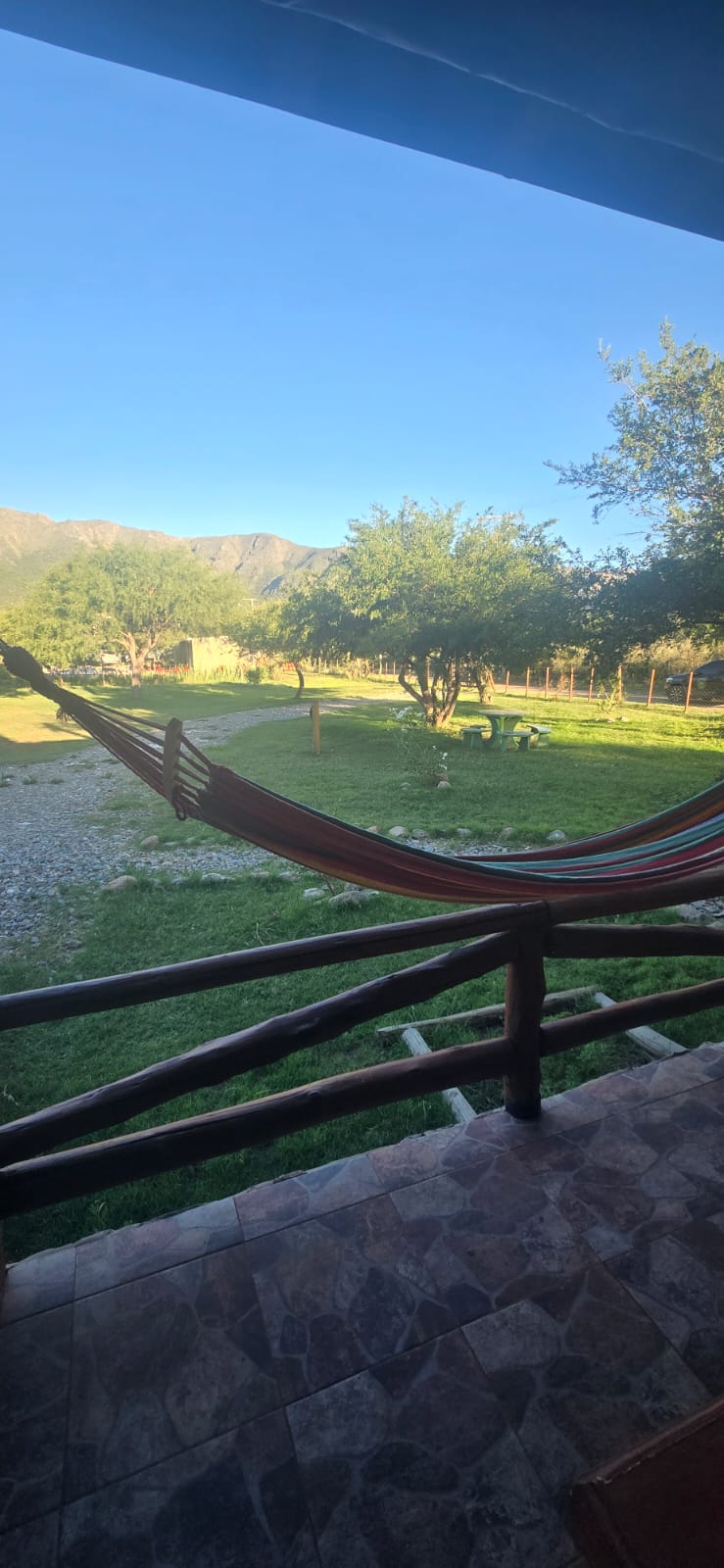 CASA EN CORTADERAS DEL LADO DE LA SIERRAS