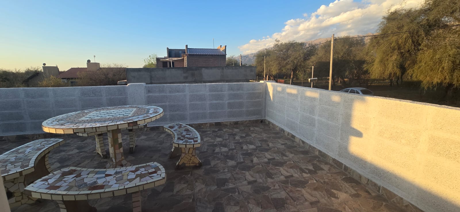 CASA MINIMALISTA EN MERLO