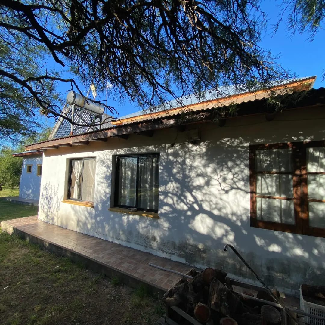 CHALET CON MONOAMBIENTE | CORTADERAS