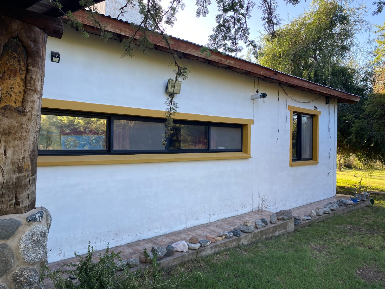 CHALET CON MONOAMBIENTE | CORTADERAS