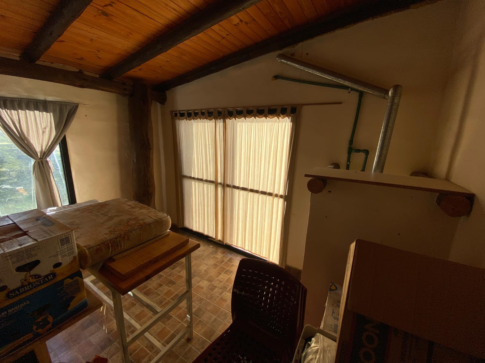 CHALET CON MONOAMBIENTE | CORTADERAS