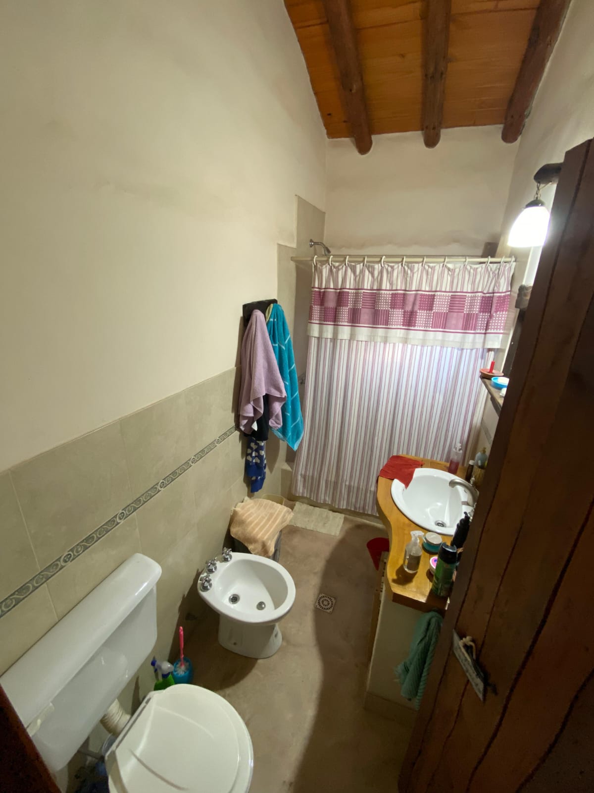 CHALET CON MONOAMBIENTE | CORTADERAS