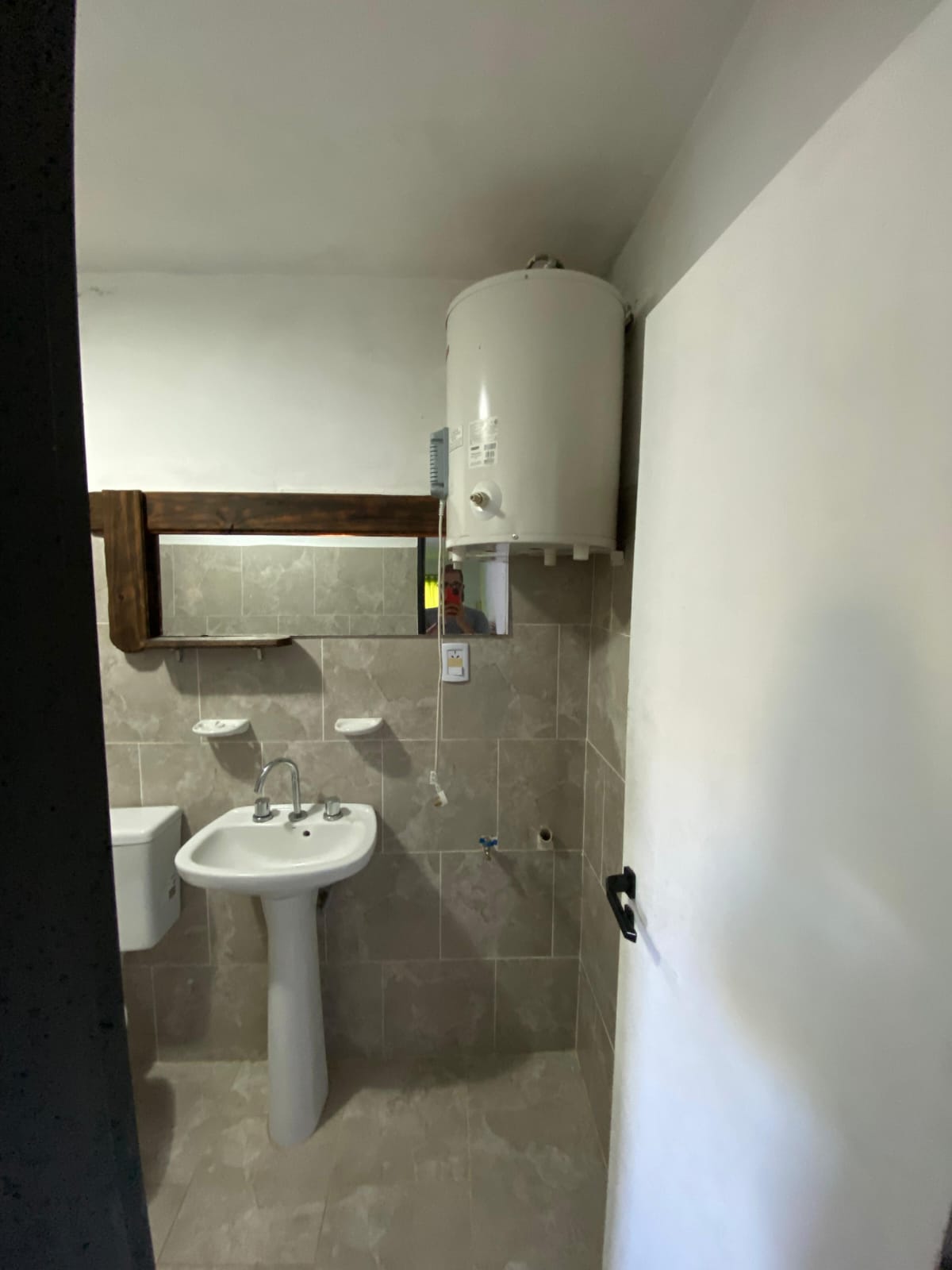 CHALET CON MONOAMBIENTE | CORTADERAS