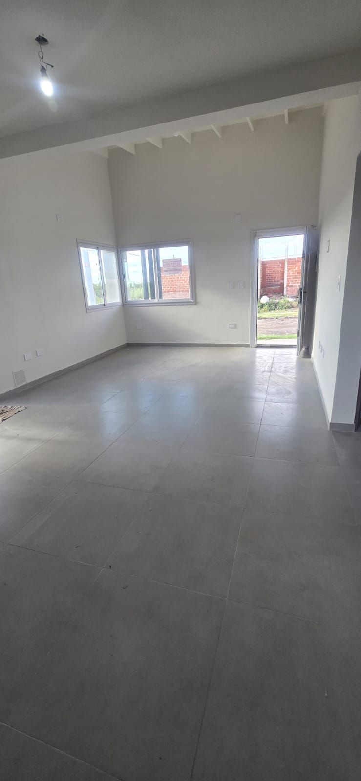 CASA MINIMALISTA DE TRES AMBIENTES LA ARBOLADA | MERLO | LOTE 1 VIVIENDA 1