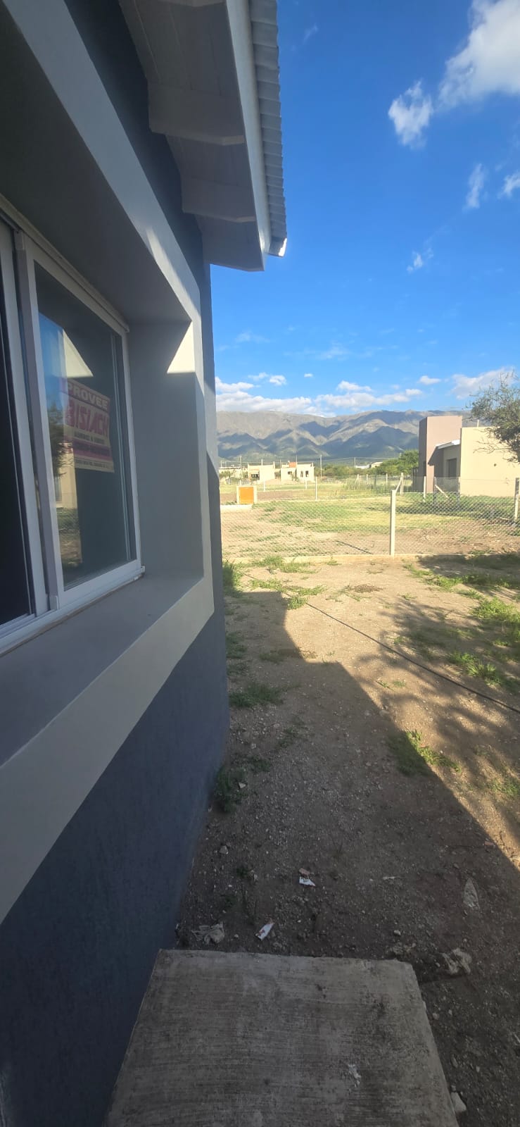 CASA MINIMALISTA TRES AMBIENTES LA ARBOLADA | MERLO | LOTE 1 VIVIENDA 2