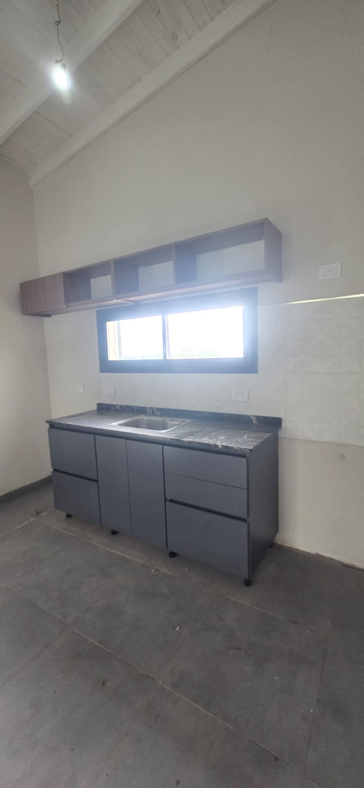 PREVENTA CASA MINIMALISTA | LA ARBOLADA | MERLO